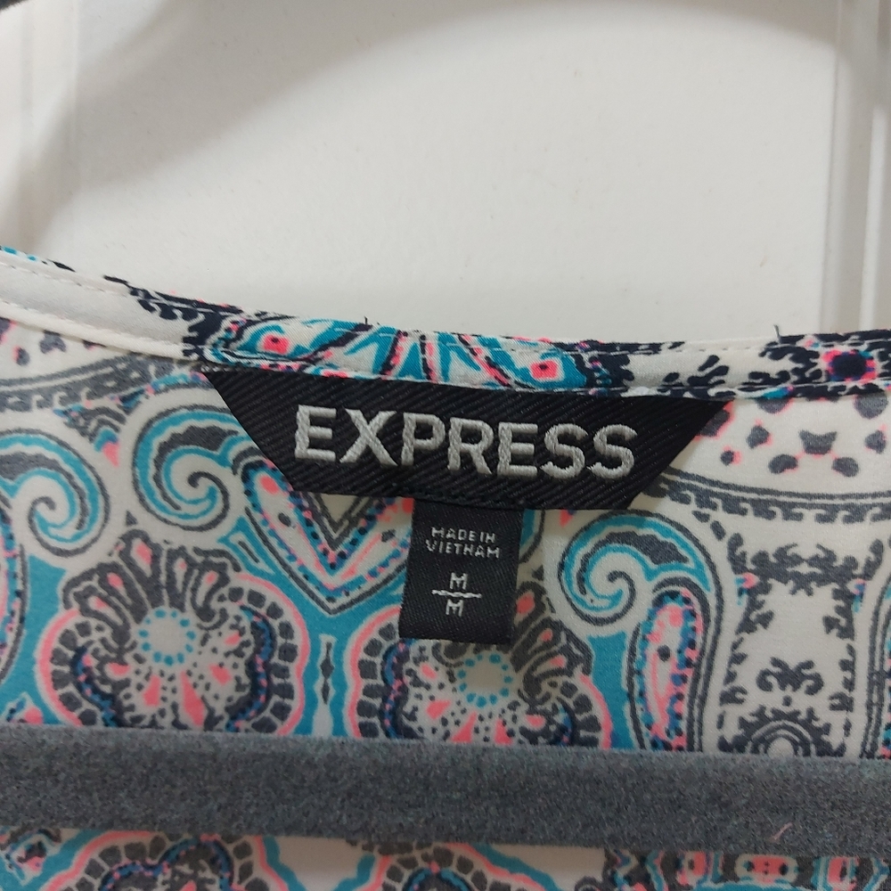 Express top - Picture 3 of 5